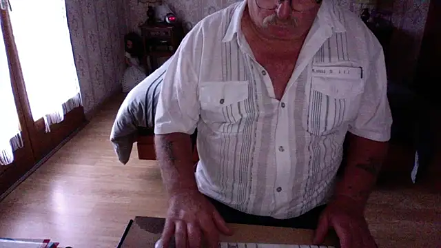 Chat +18 de bacanale72 ao vivo