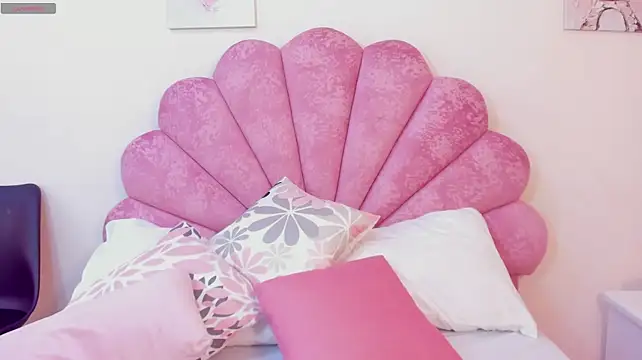 دردشة LexiiBloom الجنسية المباشرة