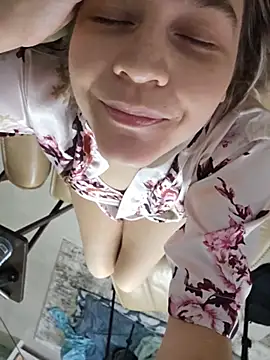Chat XXX ao vivo de ScarletsWeb