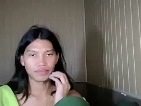 Chat XXX en directo de Yourgoddess_jayve