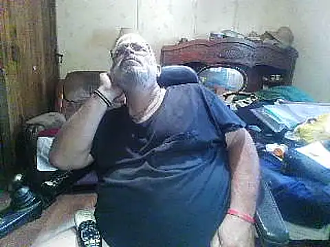 hearseguy77 Live XXX Chat