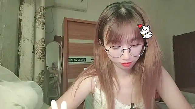 Chat XXX en directo de Lili_666