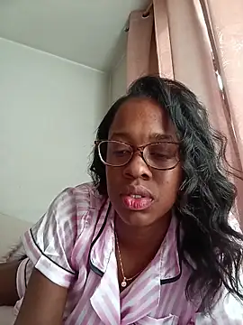 Im_Camila__ Chat XXX in diretta