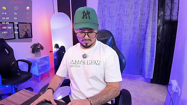 Chat XXX ao vivo de DaviidEvans_