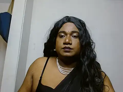 Chat XXX en directo de Dusky_Mallu_
