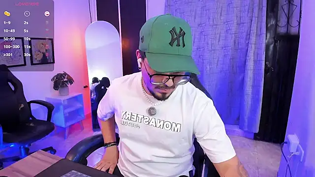 Chat +18 de DaviidEvans_ ao vivo