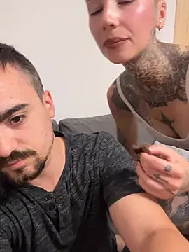LunaXmilo 现场XXX聊天