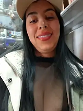 Luianna Live XXX-Chat