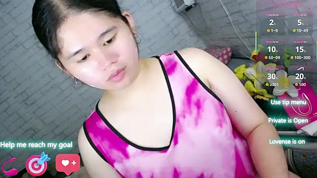 Chat +18 de Brittany_143 ao vivo