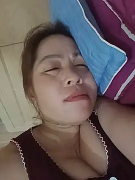 cumgirl1 网络视讯表演
