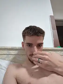 darkboy665 live XXX chat