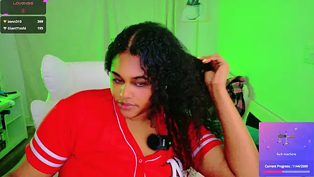 Czat XXX na żywo – CarmenCash__