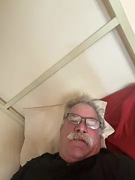 Caesar_Baxter Adlı Modelin Canlı XXX Sohbeti