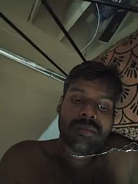Vijayanbigc XXX чат на живо