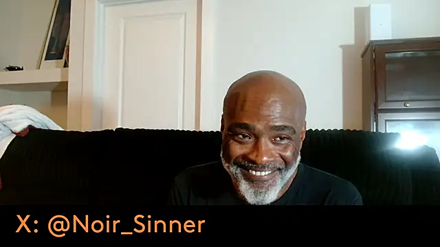 sinnernoir's Live XXX Chat