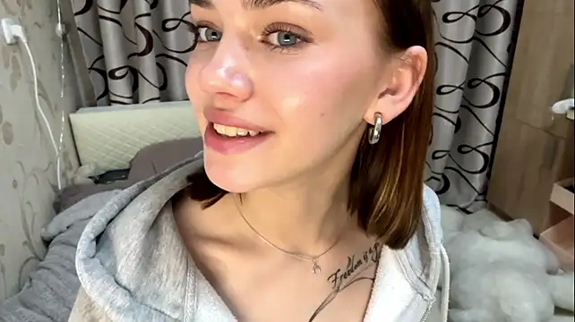 KayceMatthai Live XXX-chat