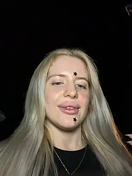 Holly-Glamour Webcam-Show