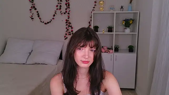 دردشة OwlEva الجنسية المباشرة