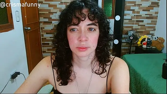 sajecrismaa's Live XXX Chat