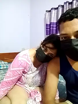 Show Webcam de kiara_suny
