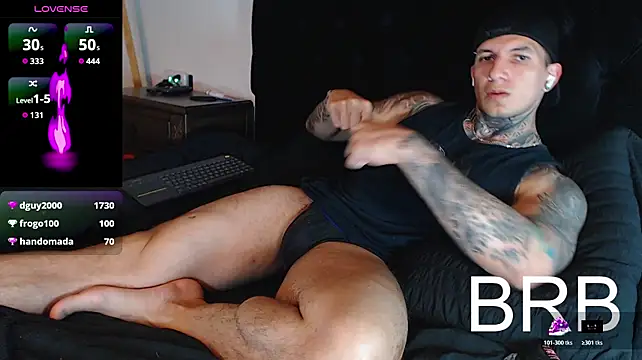 Czat XXX na żywo – Shane_Clay