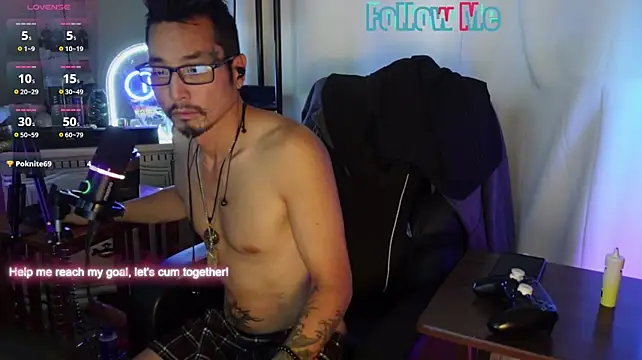 Chat XXX en directo de Ghost11_11