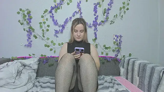 Min1Kara Live XXX-Chat