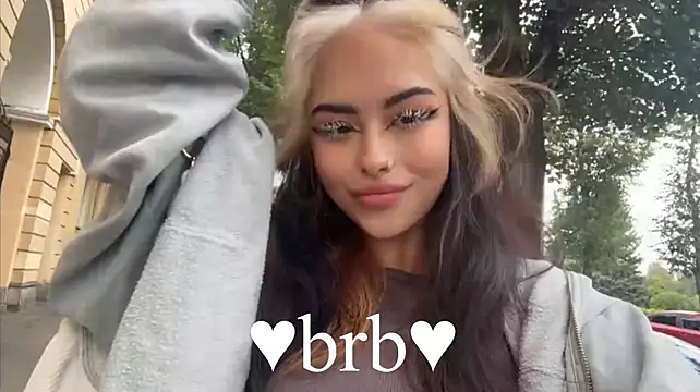 baby__kim's Live XXX Chat