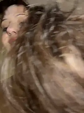 צ'אט XXX בשידור חי של TwixMolly