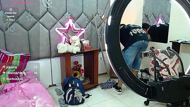 Steve_HotmanのライブXXXチャット