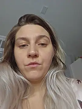 Chat XXX ao vivo de ScarletsWeb