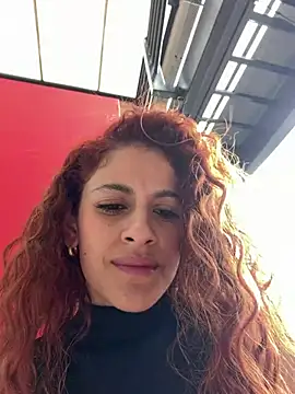Alana15 - SQUIRT IN PUBLIC TICKETSHOW