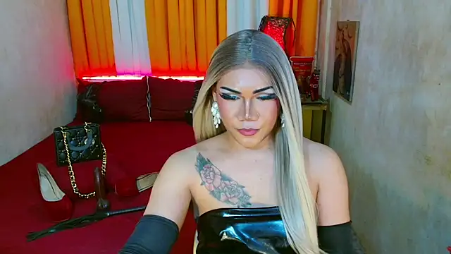 AsianLuna Chat XXX live