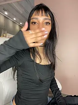 LaylaJames Live XXX-chat