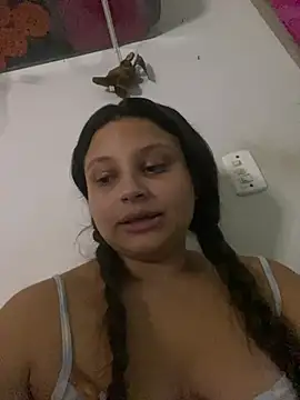 Czat XXX na żywo – julia_moreira