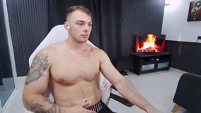XXX chat uživo modela YourHotGreg