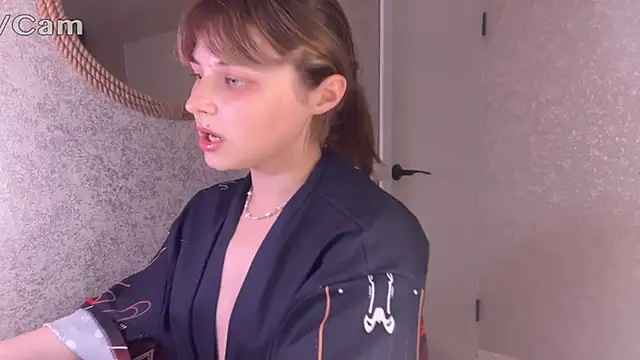 צ'אט XXX בשידור חי של Touch_And_Run