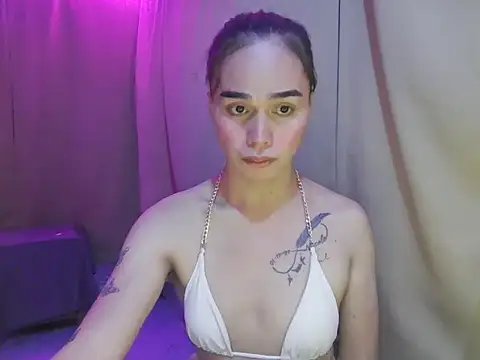 lustfulkatie 现场XXX聊天