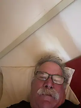 Caesar_Baxter's Live XXX Chat