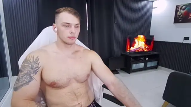 Онлайн чат XXX YourHotGreg
