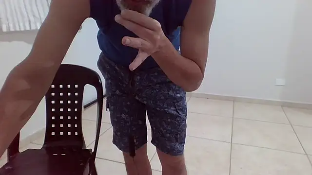 XXX chat uživo modela machoalpha459