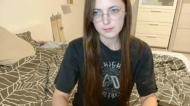 XXX chat uživo modela Saraa2005