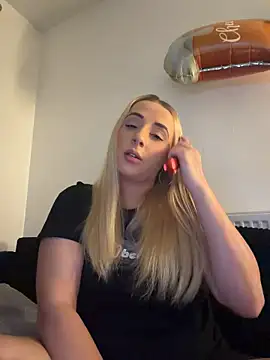Strongqueen 现场XXX聊天