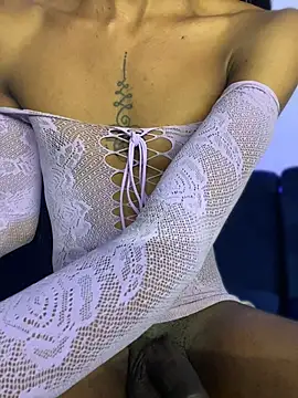 Show de Mia_royal na webcam