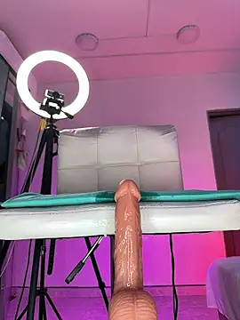 Angel1__ Chat XXX in diretta
