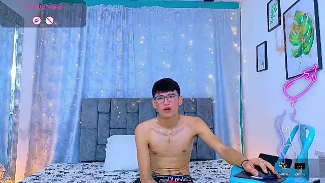 Chat XXX Live NicolasTorrez