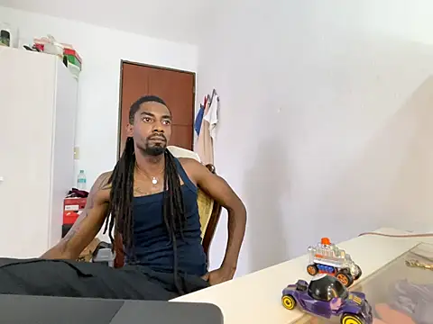 צ'אט XXX בשידור חי של Malkon_Big
