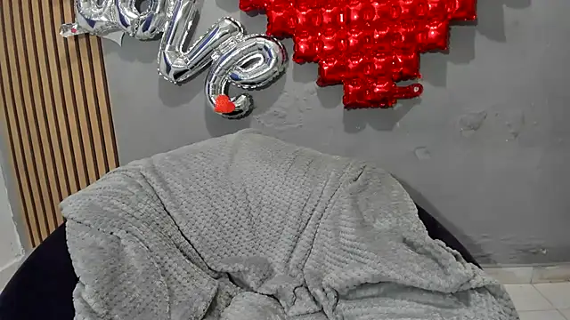 צ'אט XXX בשידור חי של AndriVegas0718