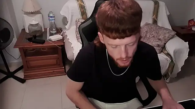 Chatroom XXX en direct de bailey_mcvicar