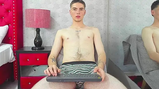 NickWild – webcam-show